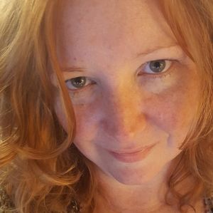 Meet your Posher, Kendra